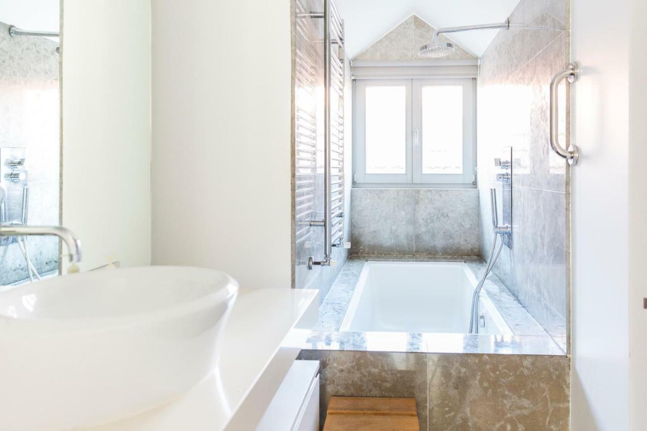 Aposentus - Downtown Porto Modern Penthouse Apartment Bagian luar foto